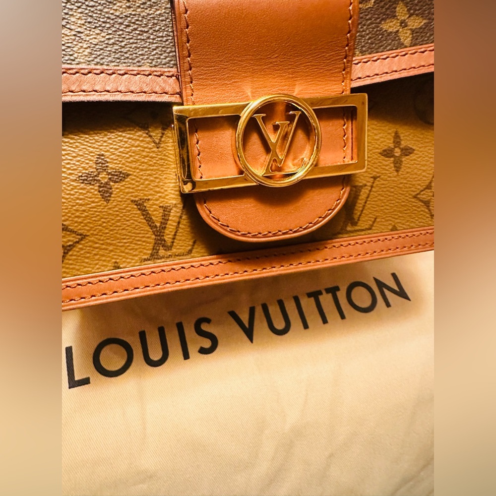 🔥 LOUIS VUITTON REVERSE MONOGRAM MINI DAUPHINE SHOULDER BAG FULL INCLUSION - Picture 16 of 17